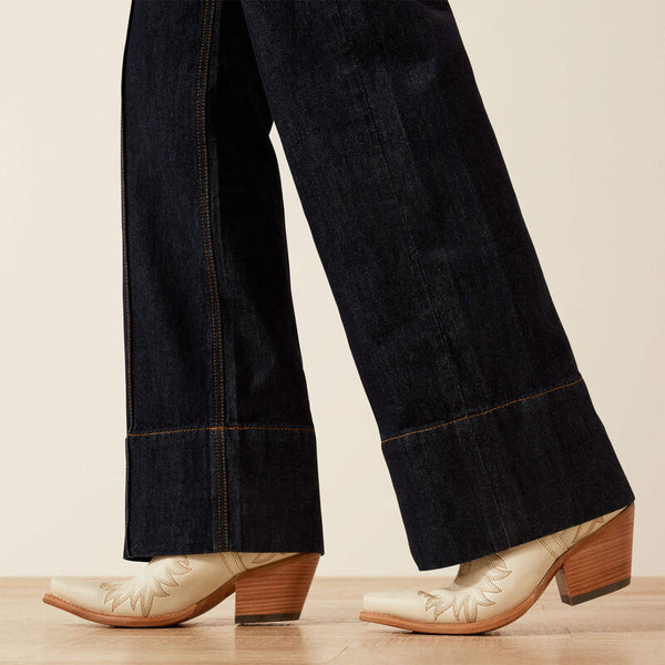 Ariat Vintage Rinse Tomboy Jeans