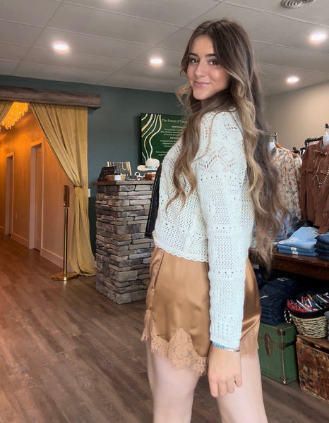 Ada Crochet Pullover Top