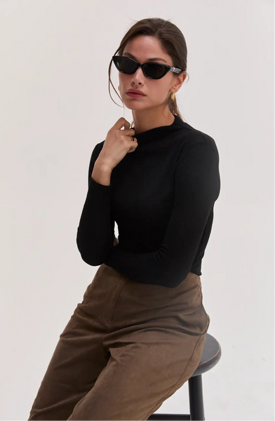 Claire Black Top