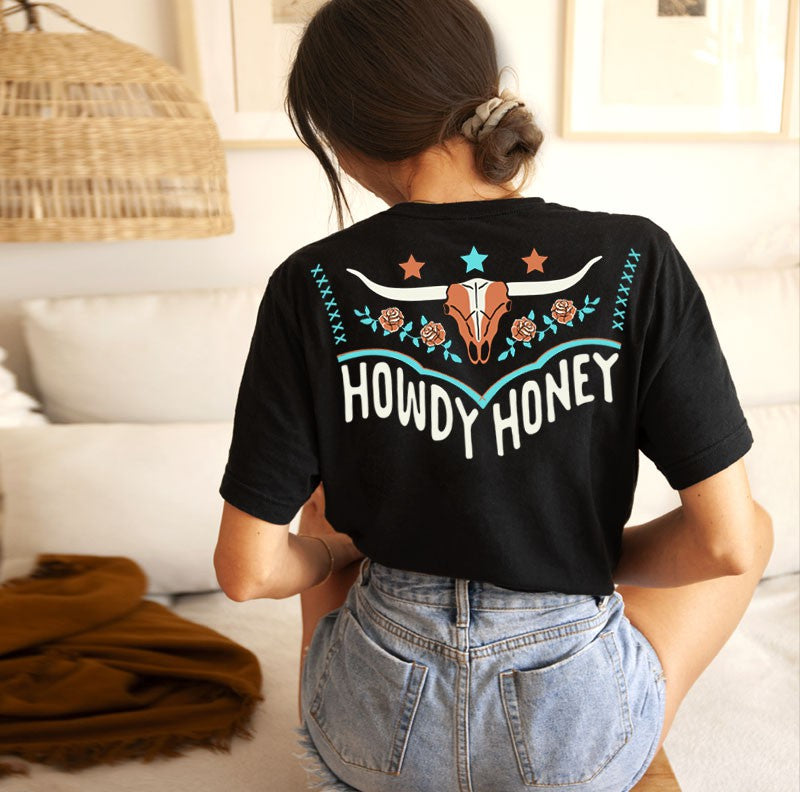 howdy honey graphic tee