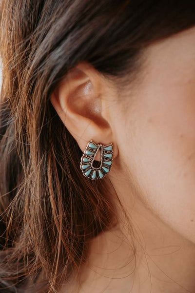 turquoise horseshoe earrings