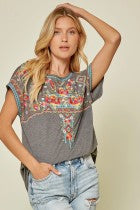 embroidered charcoal tee s
