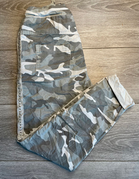 studded light camo crinkle joggers