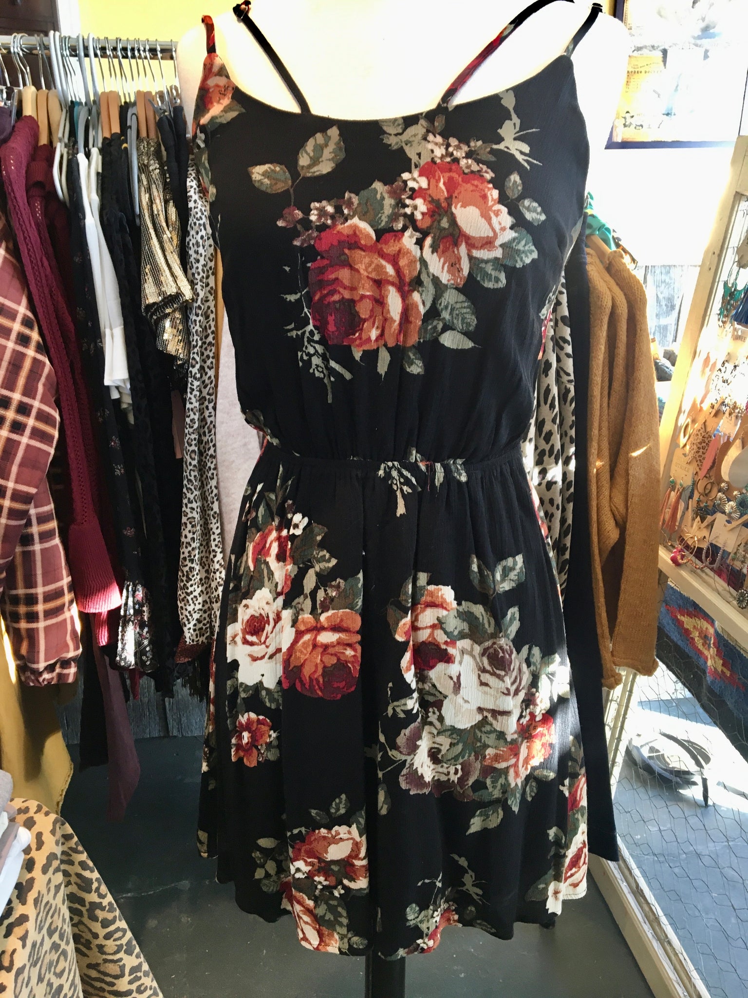 black floral dress l